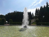 湖面喷泉